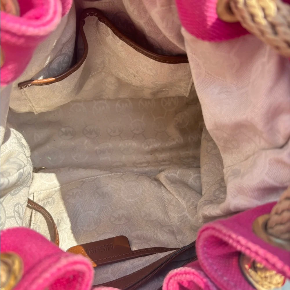 Michael Kors Marina  Large Canvas Drawstring Tote - Picture 7 of 17